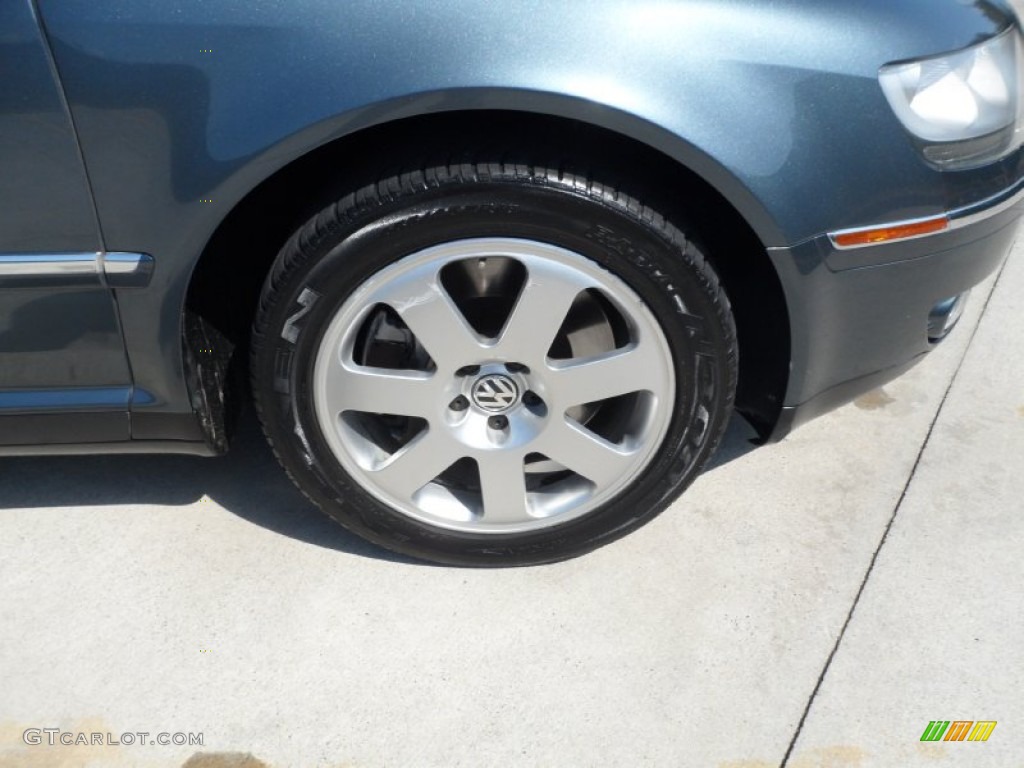 2004 Volkswagen Phaeton V8 4Motion Sedan Wheel Photo #54371527
