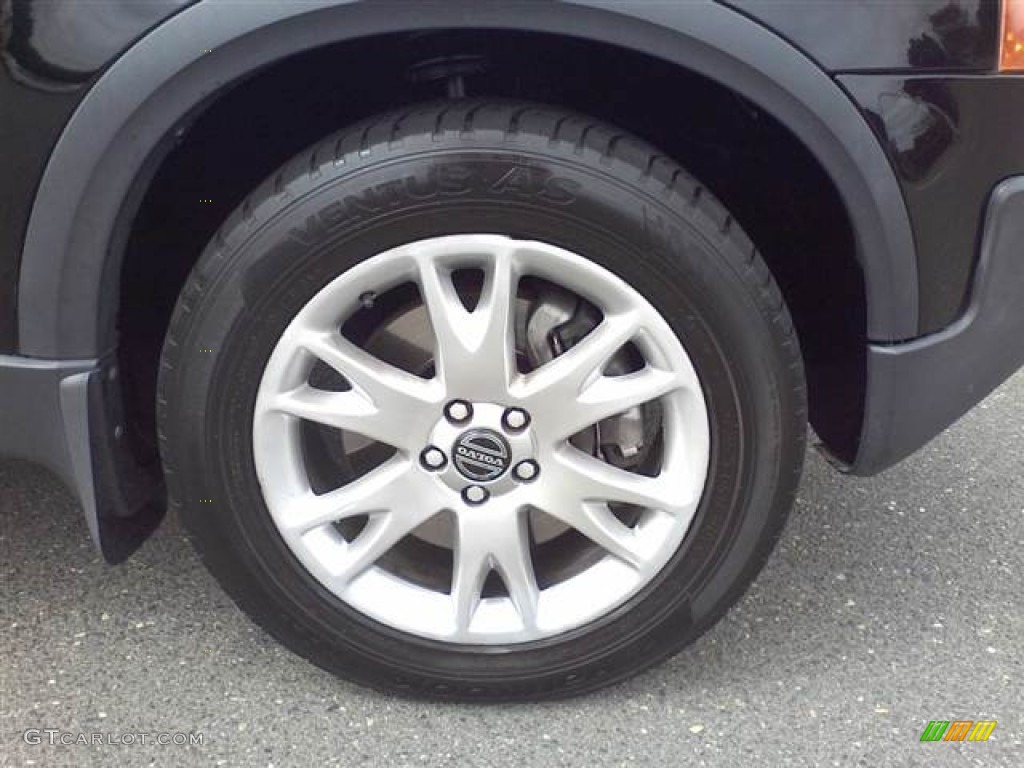 2005 Volvo XC90 2.5T AWD Wheel Photo #54372193