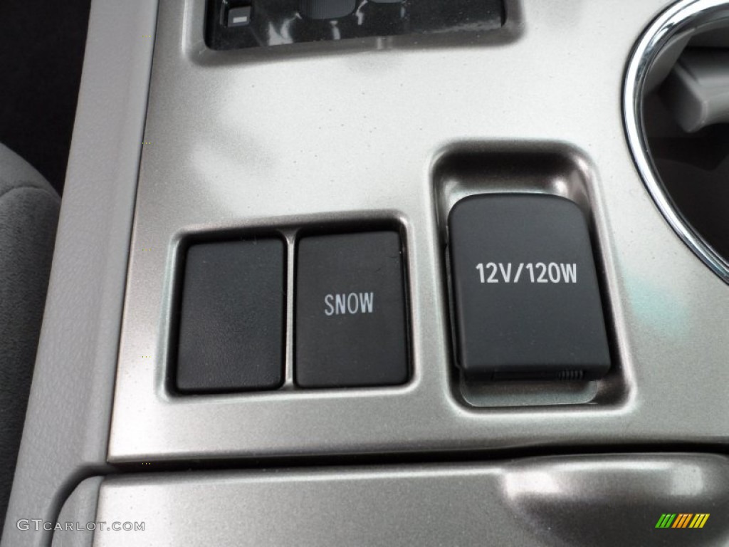 2012 Toyota Highlander V6 Controls Photo #54373411