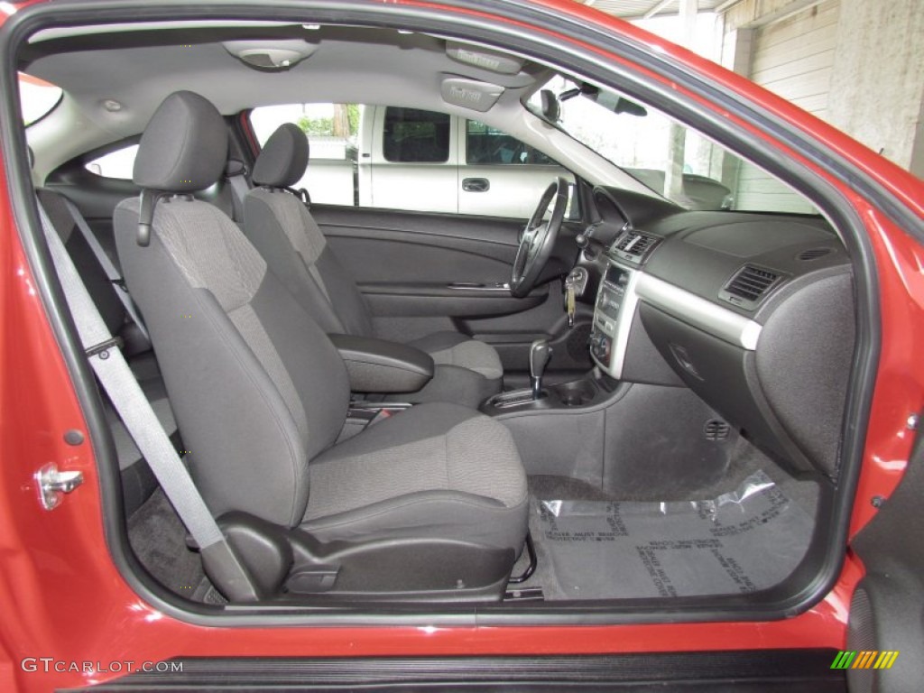 2007 Cobalt LT Coupe - Victory Red / Ebony photo #10
