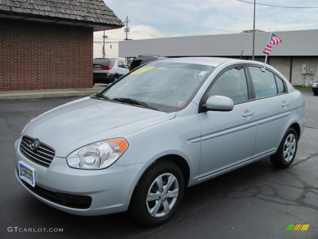 2010 Accent GLS 4 Door - Platinum Silver / Gray photo #1