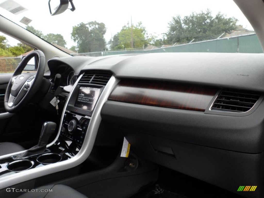 2012 Edge Limited - White Platinum Metallic Tri-Coat / Charcoal Black photo #19