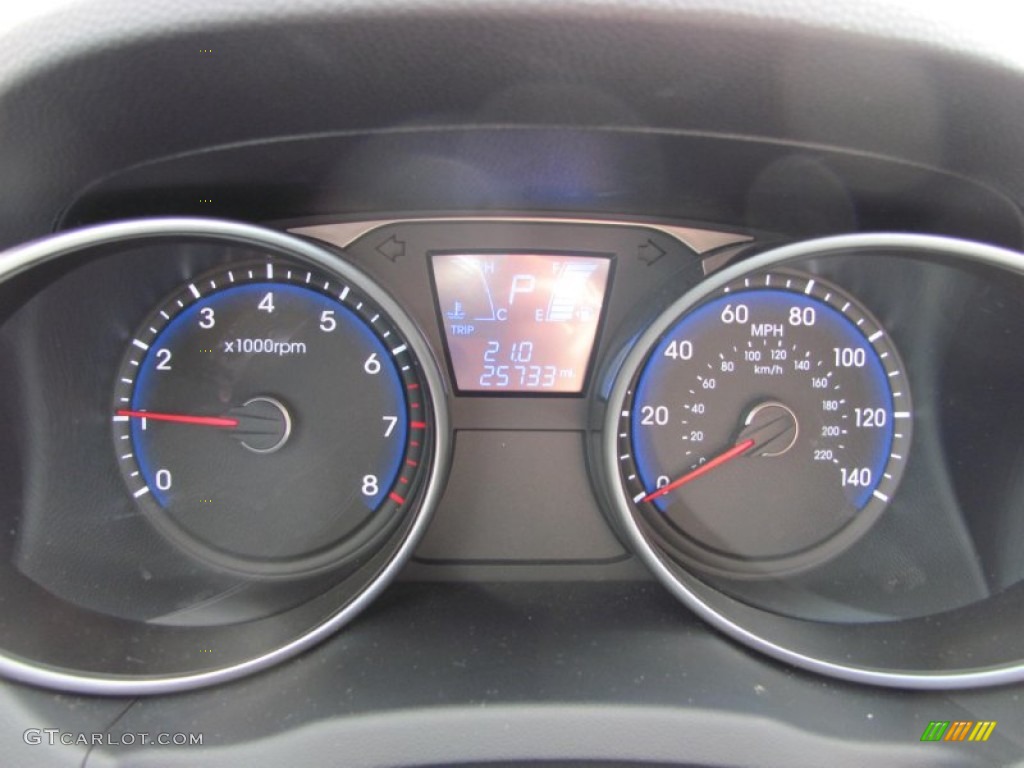 2010 Hyundai Tucson GLS Gauges Photo #54374857