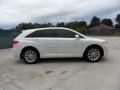 Blizzard Pearl White - Venza I4 Photo No. 2