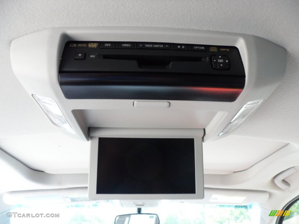 2011 Toyota Sequoia Platinum Controls Photo #54375397