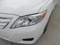 Super White - Camry LE Photo No. 9