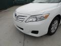 Super White - Camry LE Photo No. 10