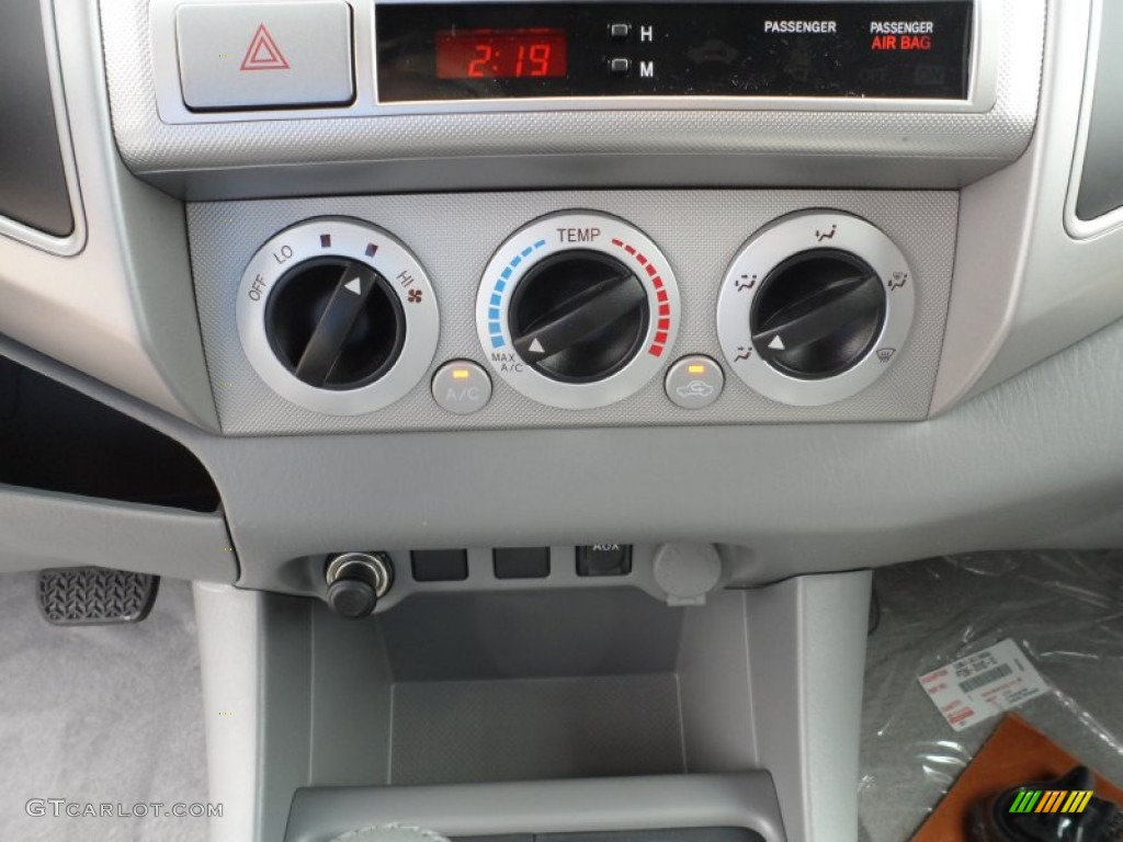 2011 Toyota Tacoma V6 TRD PreRunner Double Cab Controls Photo #54375862
