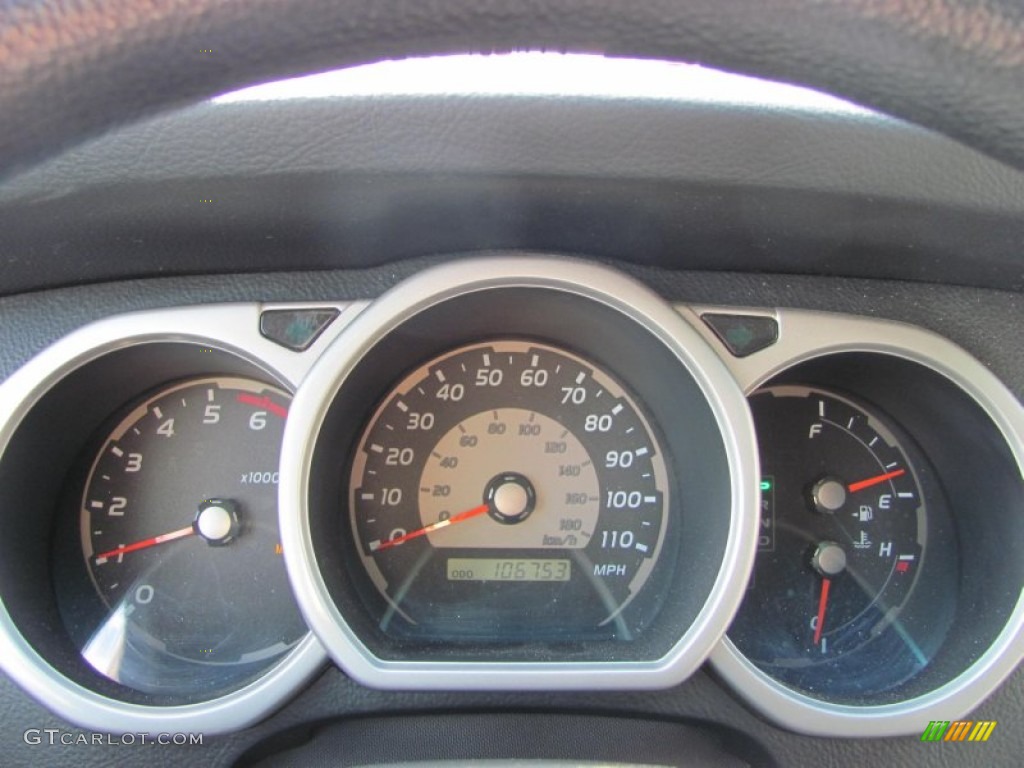 2004 4Runner SR5 4x4 - Galactic Gray Mica / Stone photo #8