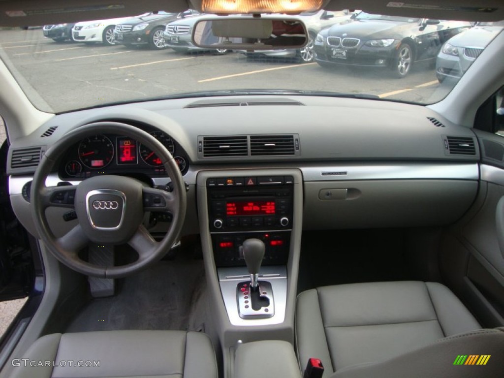 2008 A4 2.0T quattro S-Line Sedan - Deep Sea Blue Pearl Effect / Light Gray photo #30