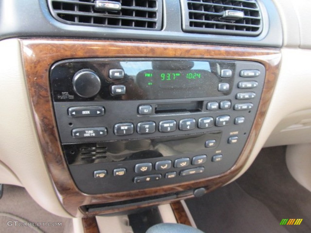 2002 Mercury Sable LS Premium Sedan Controls Photo #54379539