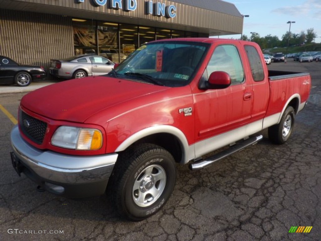 2003 F150 XLT SuperCab 4x4 - Bright Red / Medium Graphite Grey photo #8