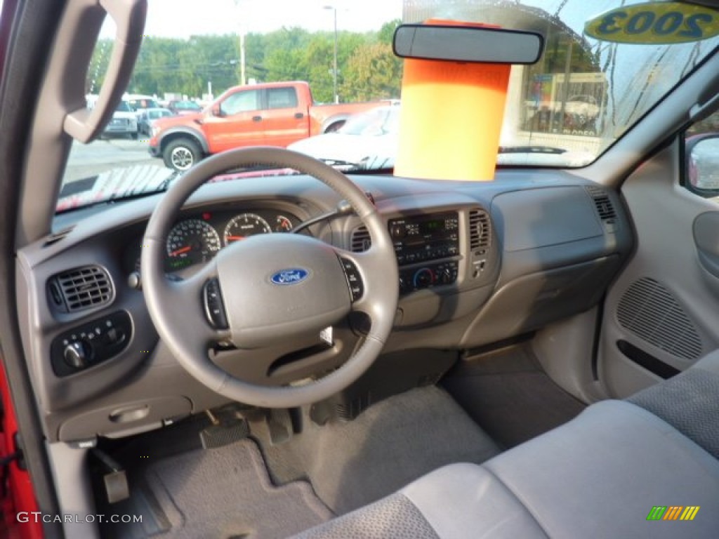 2003 F150 XLT SuperCab 4x4 - Bright Red / Medium Graphite Grey photo #12