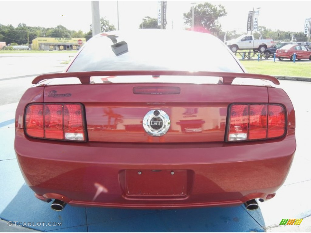 2008 Mustang GT Premium Coupe - Dark Candy Apple Red / Dark Charcoal photo #4