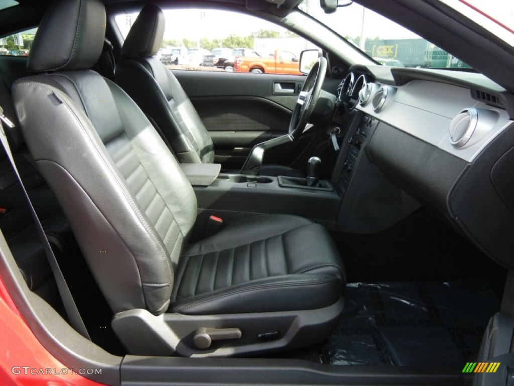Dark Charcoal Interior 2008 Ford Mustang GT Premium Coupe Photo #54381208