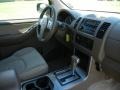 2006 Avalanche White Nissan Pathfinder LE  photo #6