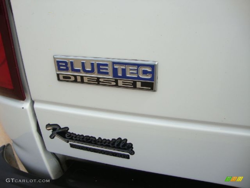 2008 Ram 2500 Laramie Quad Cab 4x4 - Bright White / Medium Slate Gray photo #35