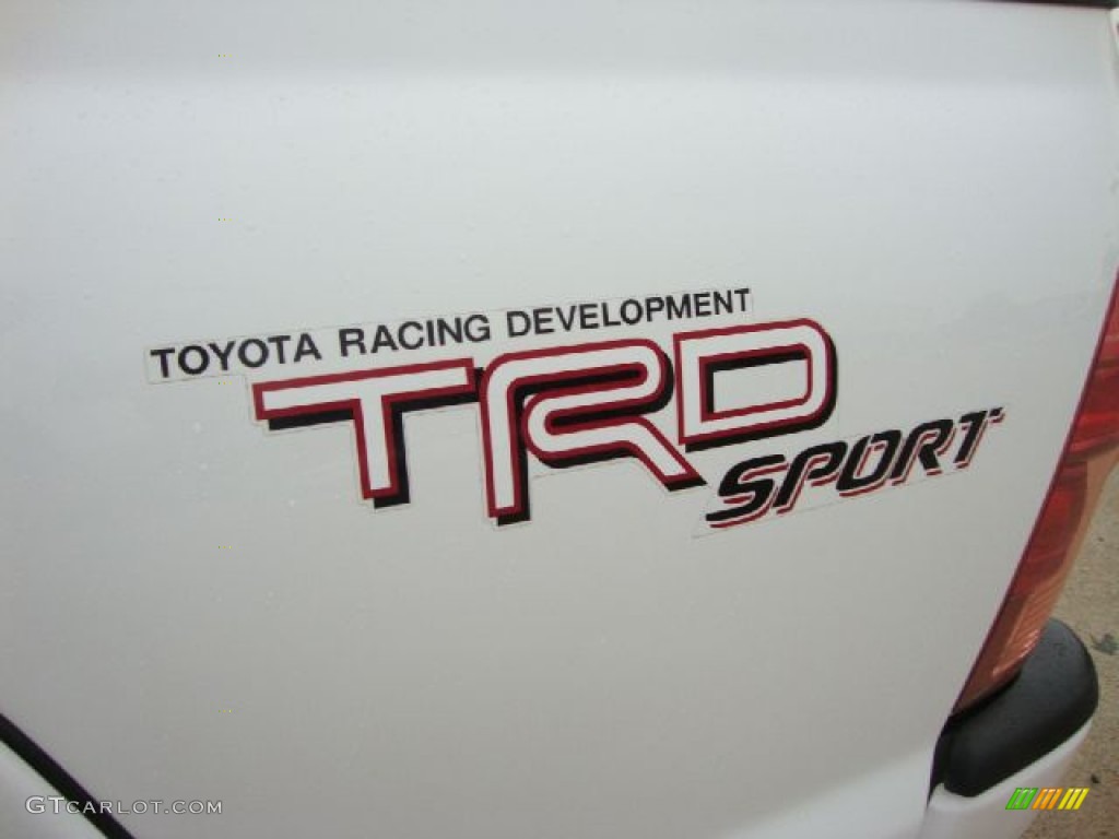 2008 Tacoma V6 TRD Sport Double Cab 4x4 - Super White / Graphite Gray photo #34