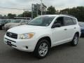 Super White - RAV4 4WD Photo No. 3