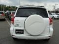 Super White - RAV4 4WD Photo No. 5