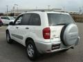 Super White - RAV4 4WD Photo No. 4