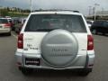 Super White - RAV4 4WD Photo No. 5