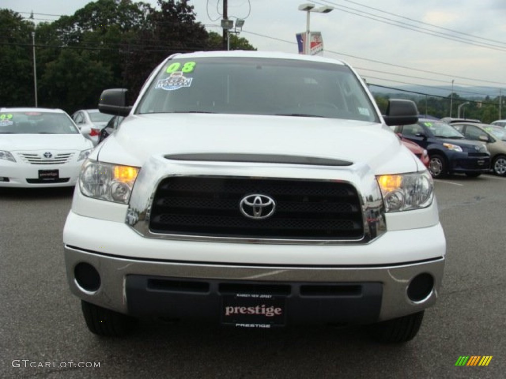 2008 Tundra Double Cab 4x4 - Super White / Graphite Gray photo #2