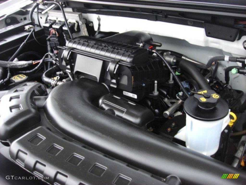 2006 F150 XLT SuperCrew - Oxford White / Medium/Dark Flint photo #17