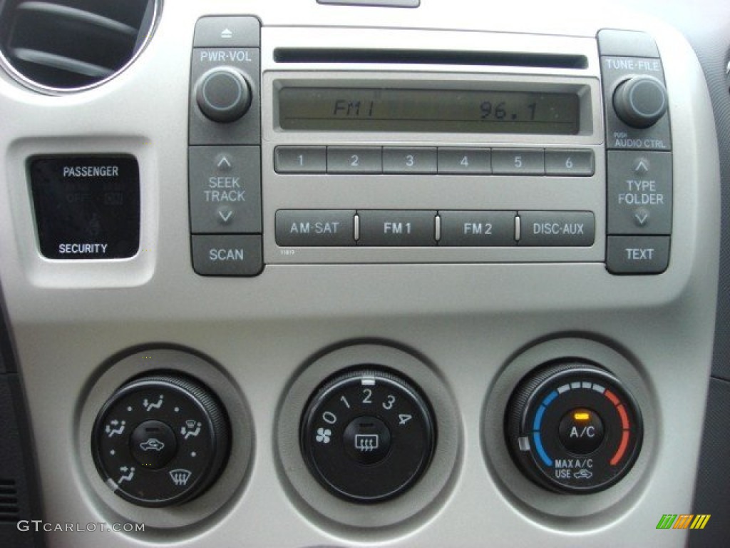 2010 Toyota Matrix S Controls Photo #54395962