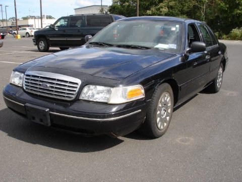 2003 Ford Crown Victoria Sedan Data, Info and Specs