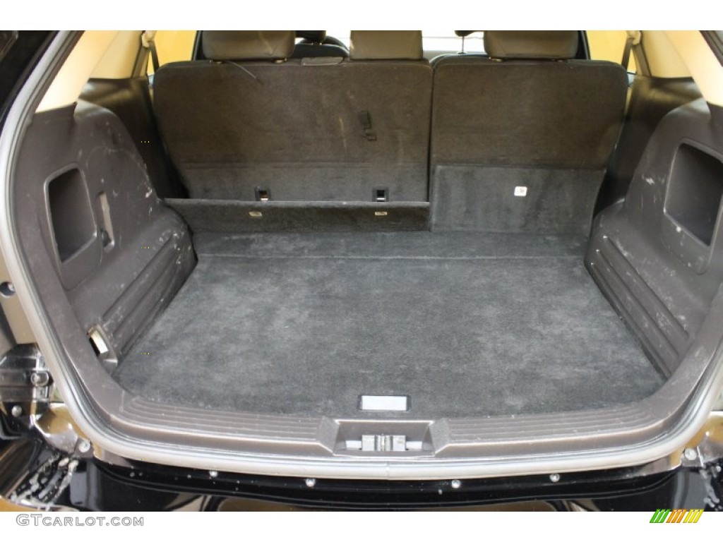 2008 Ford Edge SE AWD Trunk Photos
