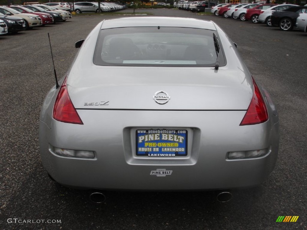 2005 350Z Enthusiast Coupe - Chrome Silver Metallic / Charcoal photo #5