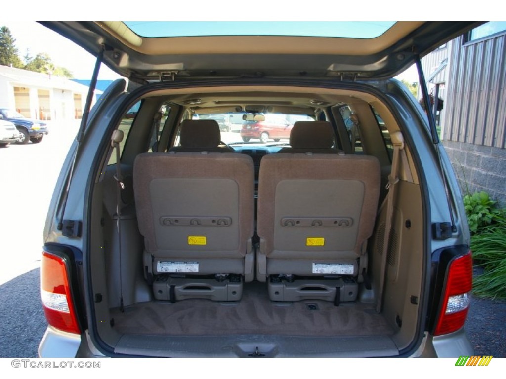 2003 Sedona EX - Dark Emerald Green / Beige photo #17