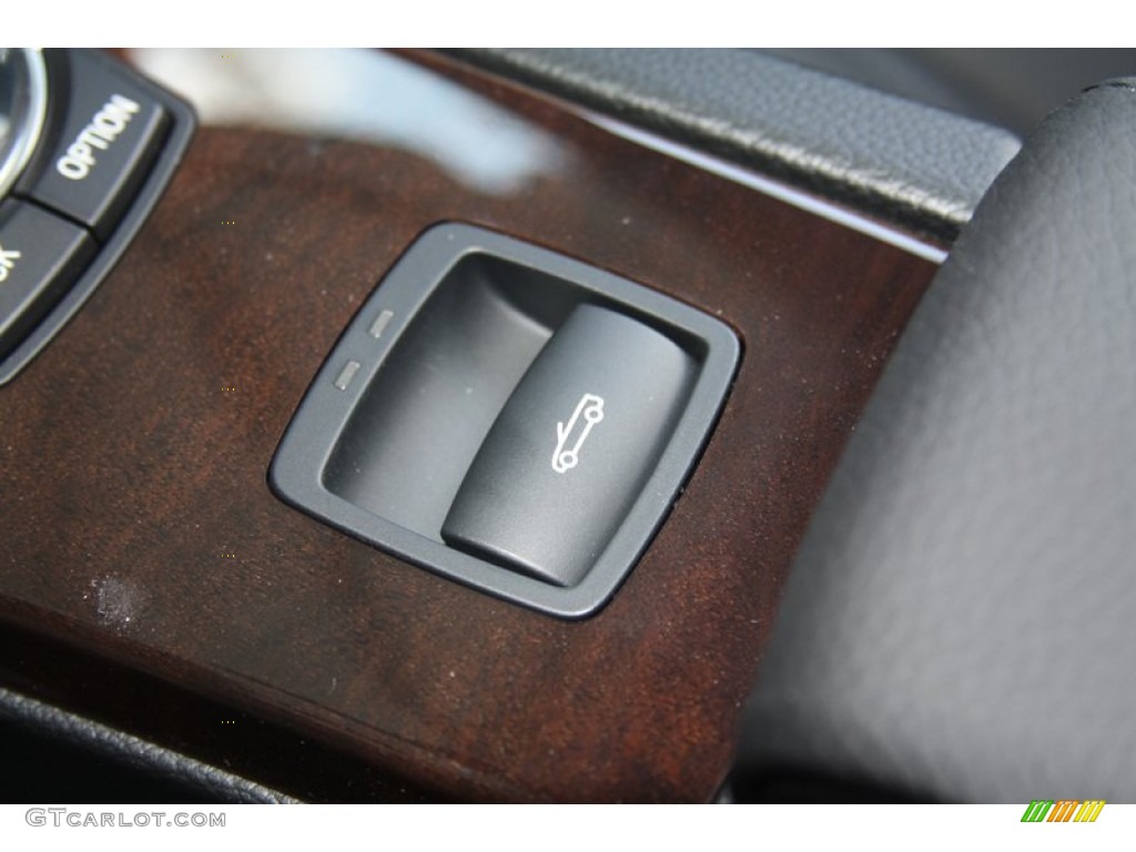 2011 3 Series 335i Convertible - Alpine White / Black Dakota Leather photo #21