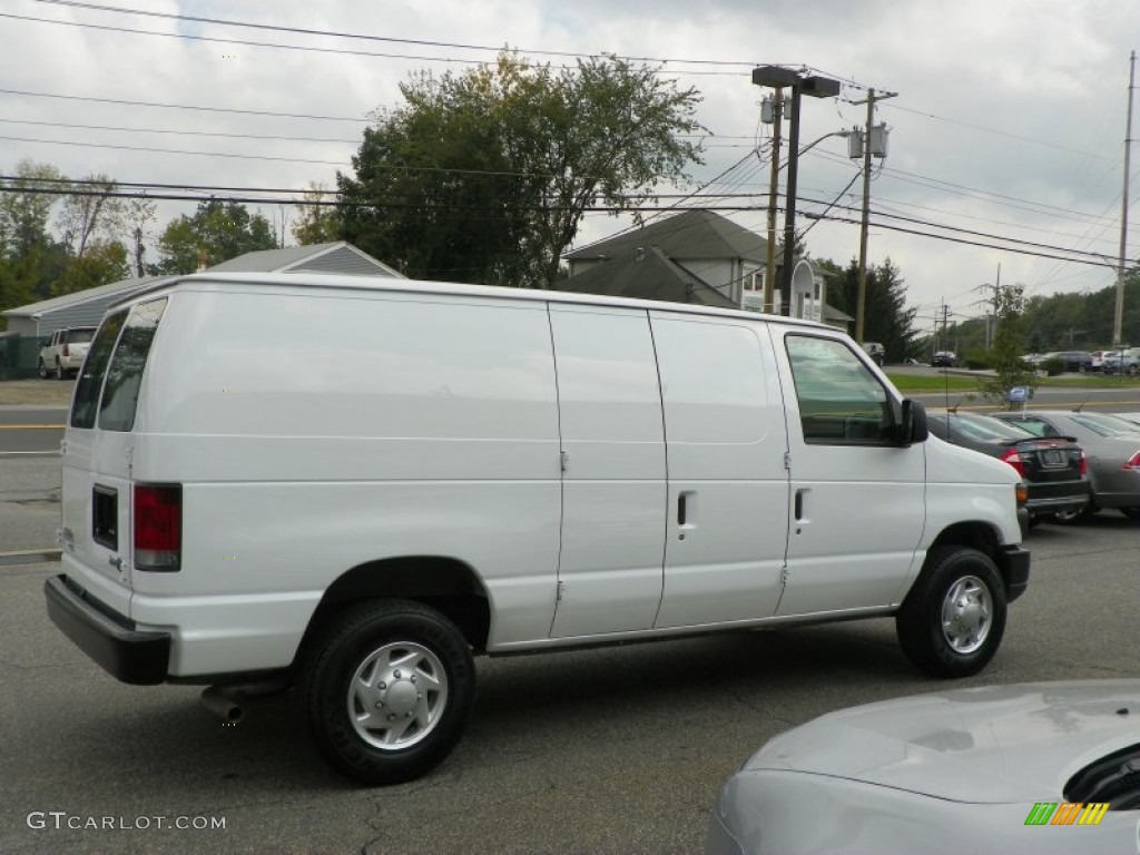 Oxford White 2011 Ford E Series Van E250 XL Cargo Exterior Photo #54404527