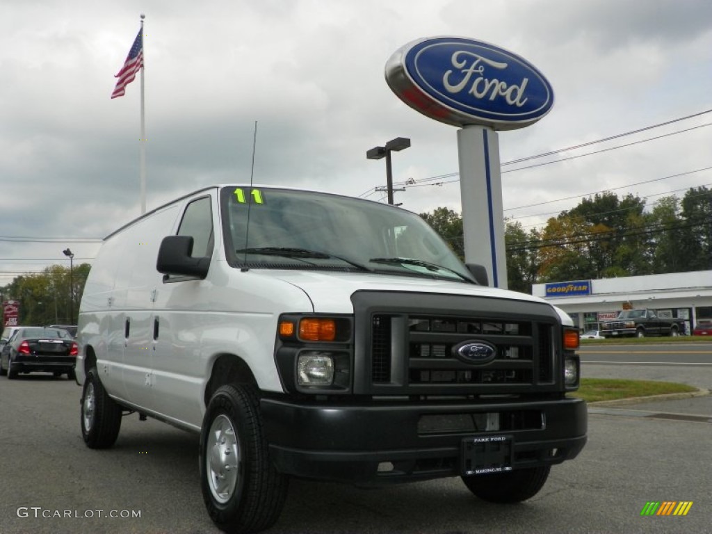Oxford White 2011 Ford E Series Van E250 XL Cargo Exterior Photo #54404568