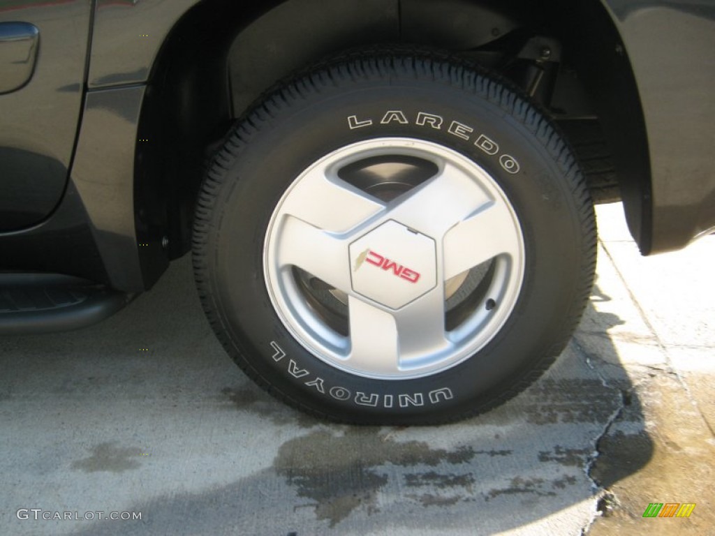 2004 GMC Envoy XUV SLT Wheel Photos