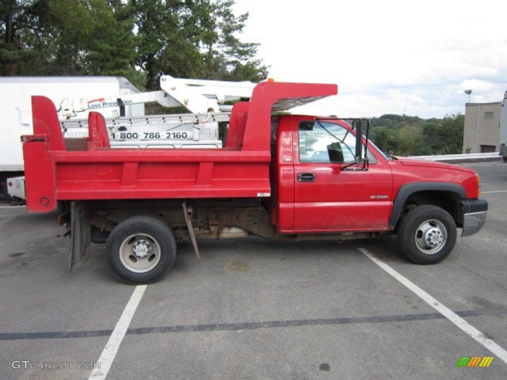 Victory Red 2004 Chevrolet Silverado 3500HD Regular Cab Chassis 4x4 Dump Truck Exterior Photo #54405358