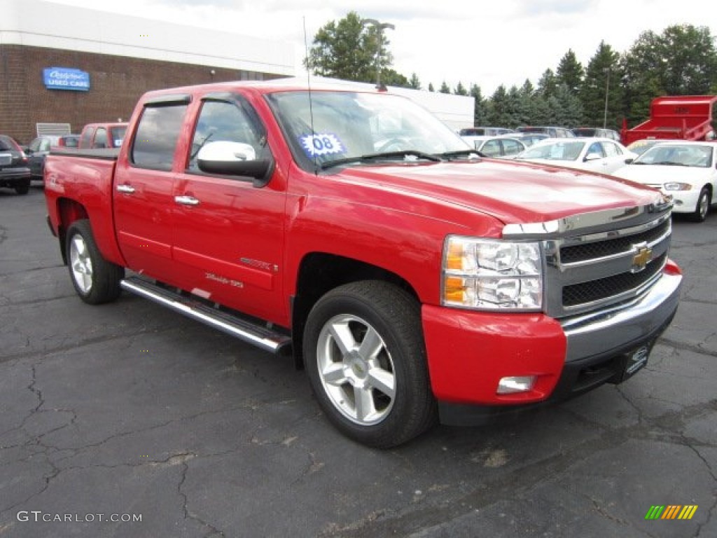 2008 Silverado 1500 LT Crew Cab 4x4 - Victory Red / Light Titanium/Ebony Accents photo #1