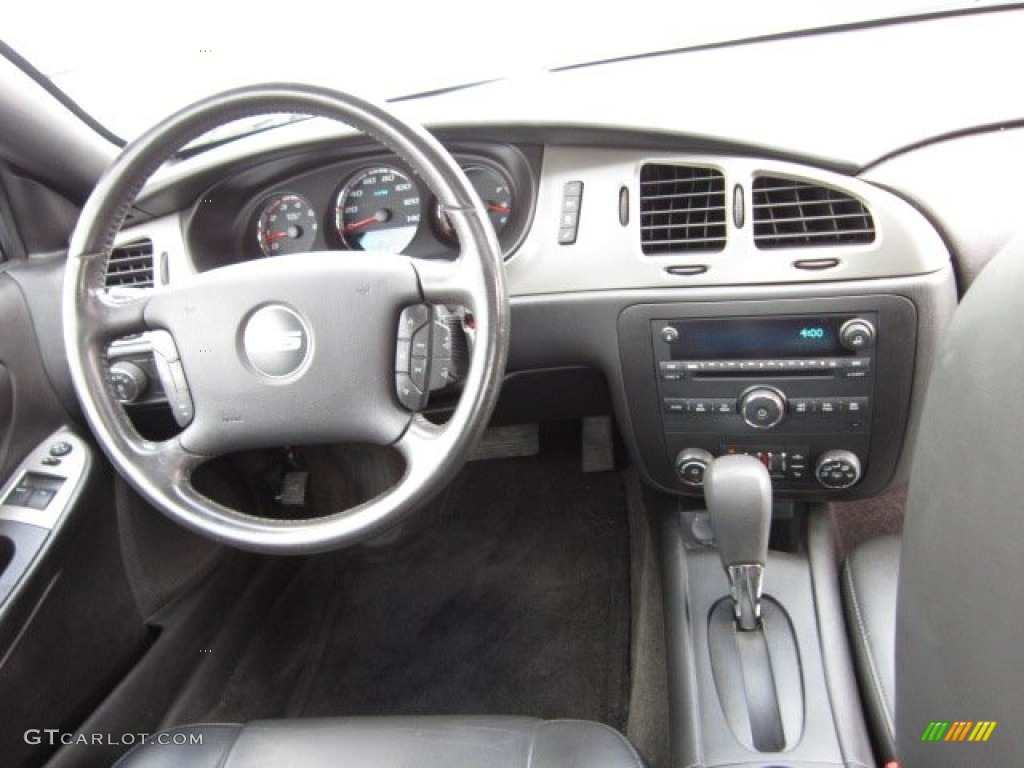 2006 Chevrolet Monte Carlo SS Ebony Dashboard Photo #54405874