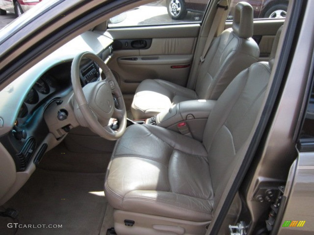 Taupe Interior 2004 Buick Regal LS Photo #54406351