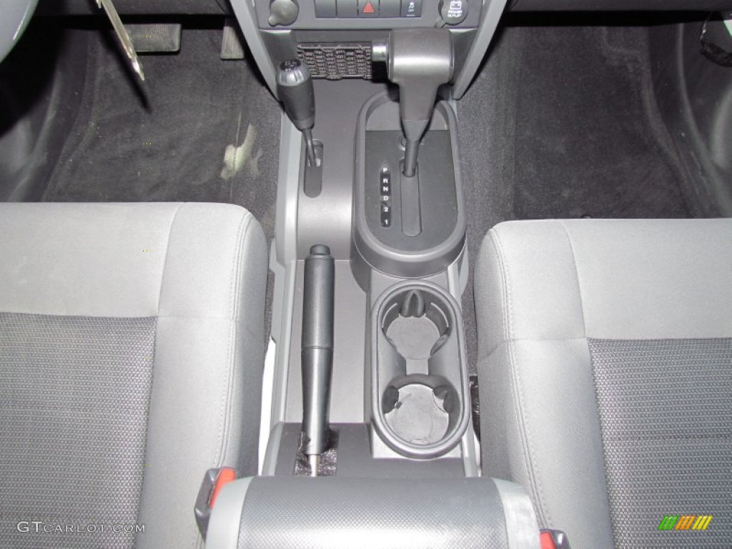 2010 Wrangler Unlimited Sport 4x4 - Stone White / Dark Slate Gray/Medium Slate Gray photo #16