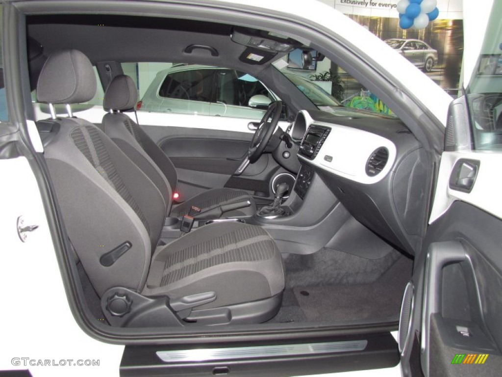 Titan Black Interior 2012 Volkswagen Beetle Turbo Photo #54413239