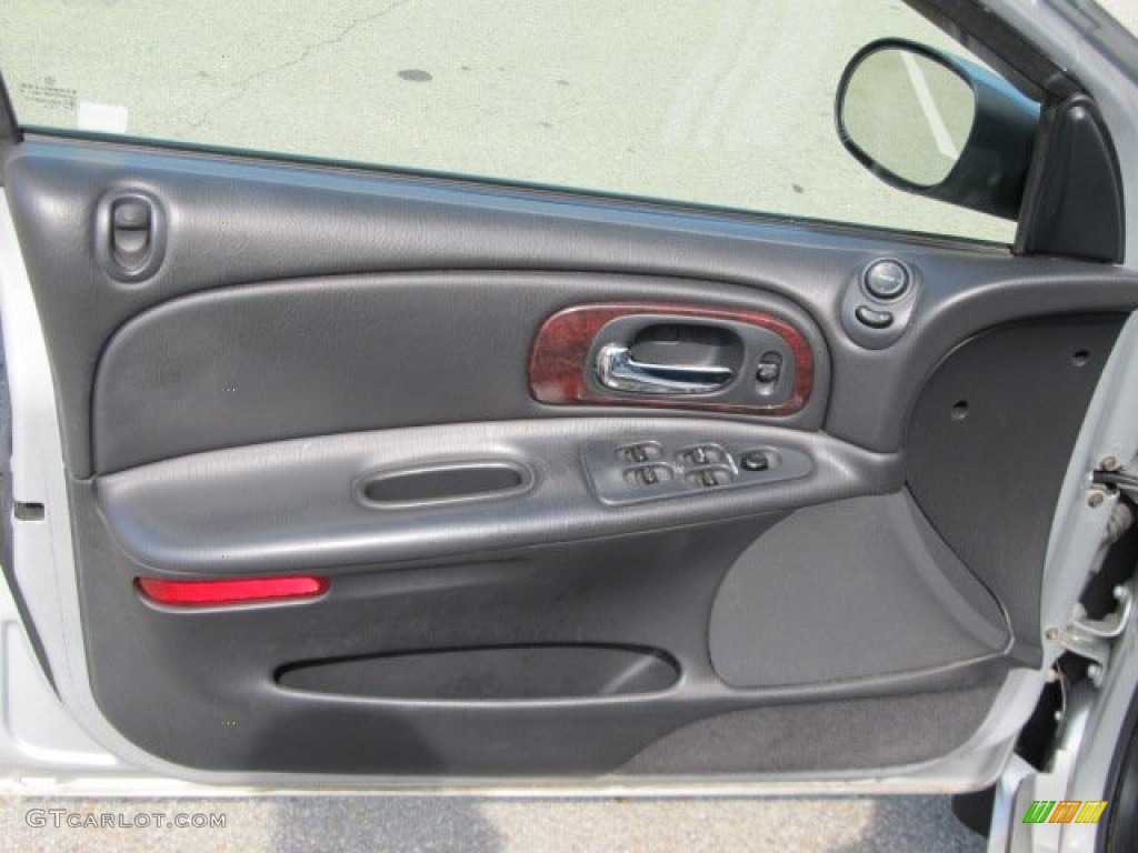 2002 Chrysler Concorde LX Dark Slate Gray Door Panel Photo #54415870