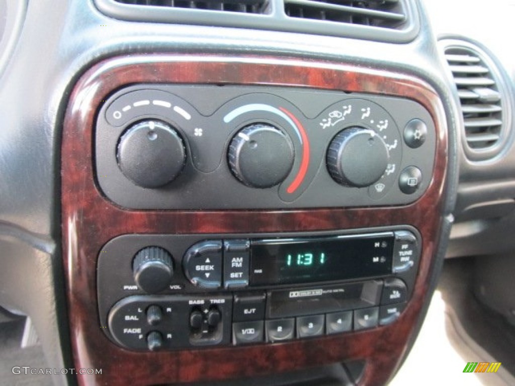 2002 Chrysler Concorde LX Controls Photo #54415894