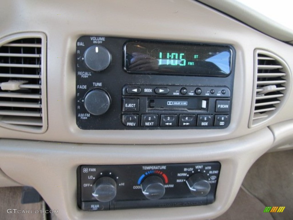 1997 Buick Century Custom Audio System Photo #54417214