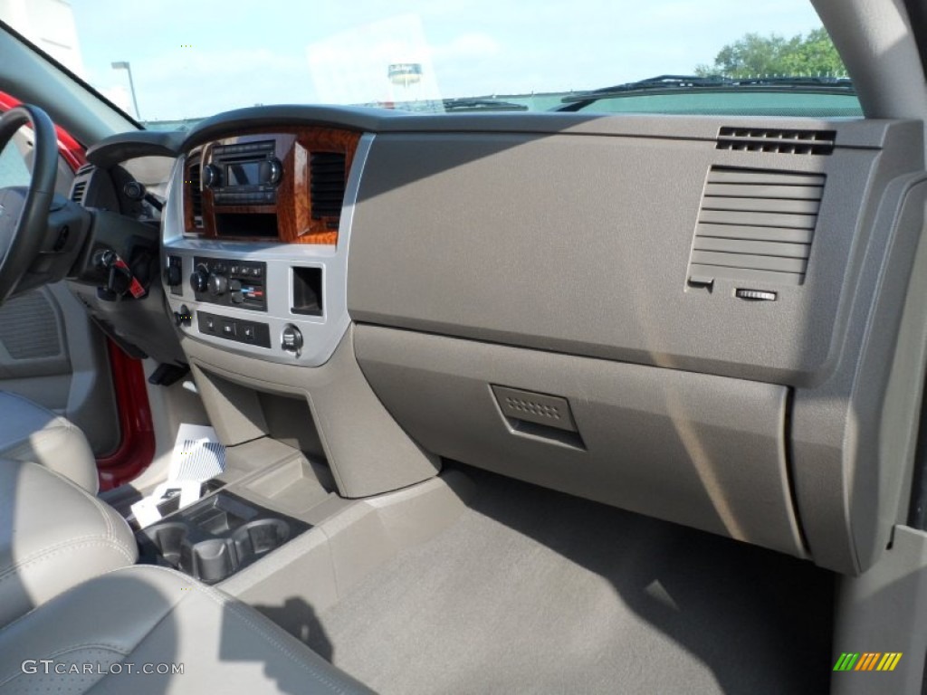 2007 Dodge Ram 2500 SLT Mega Cab 4x4 Khaki Dashboard Photo #54420843