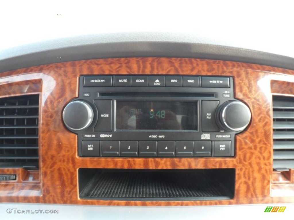 2007 Dodge Ram 2500 SLT Mega Cab 4x4 Audio System Photo #54420957