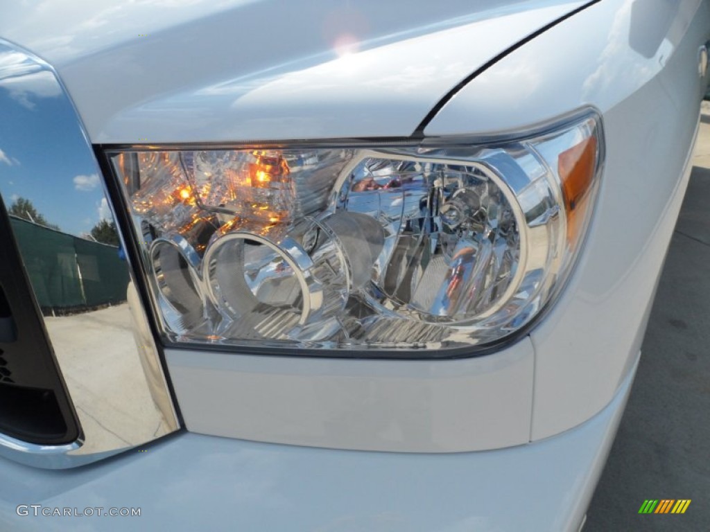 2012 Tundra CrewMax - Super White / Graphite photo #9