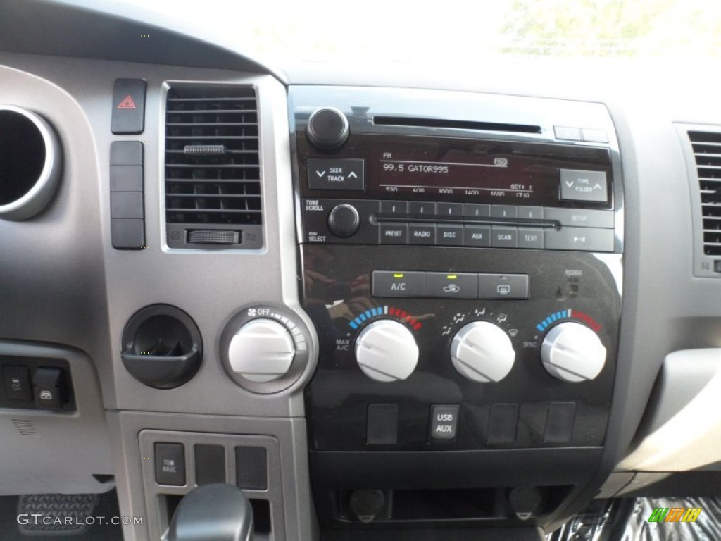 2012 Tundra CrewMax - Super White / Graphite photo #28